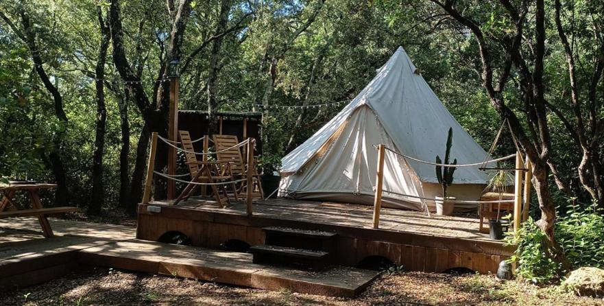Evasion En Pleine Nature, Tipi Insolite Et Jacuzzi Au Pont Du Gard ! Vers-Pont-du-Gard Eksteriør bilde